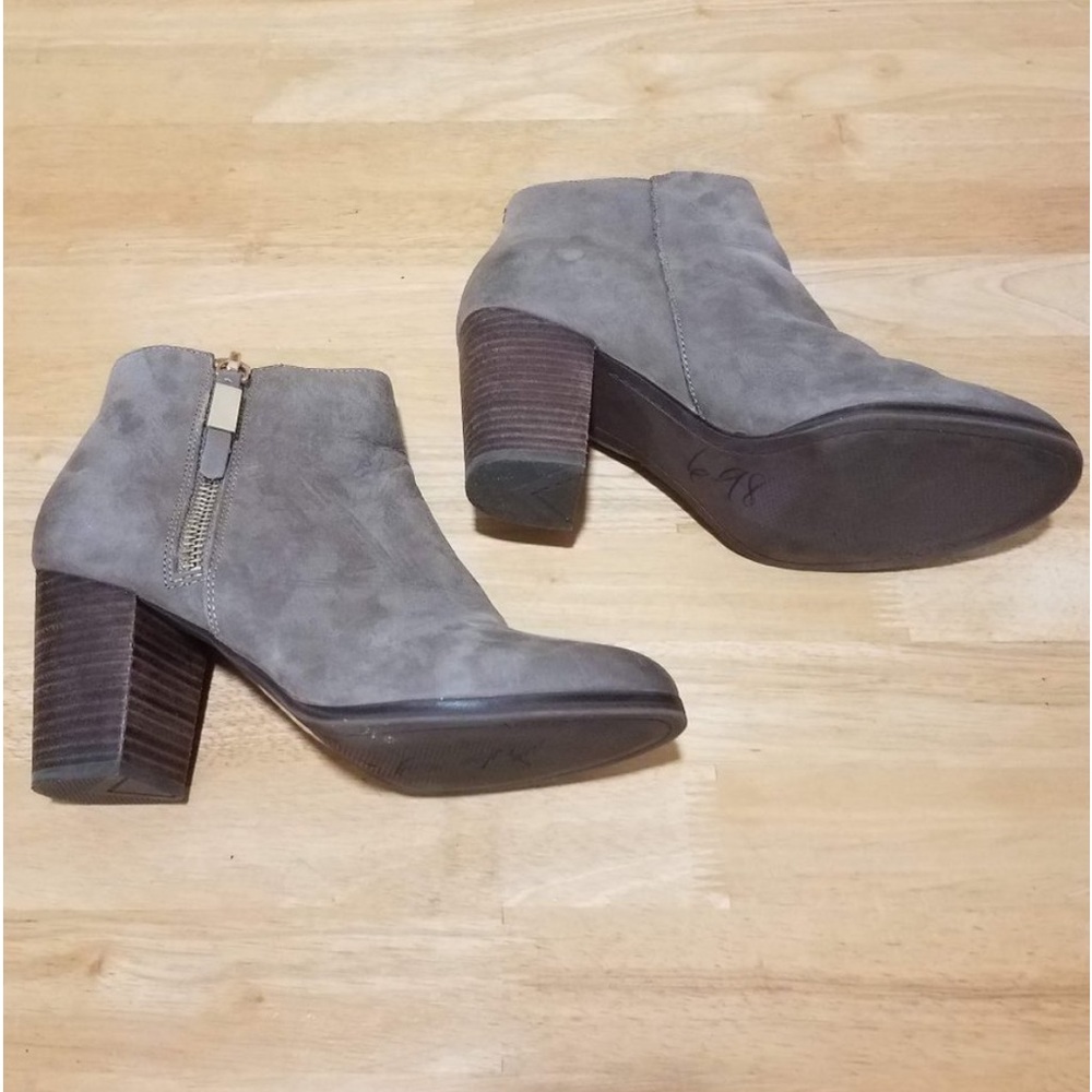 Aldo Gray Suede Like New Booties with Zipper Women's 10